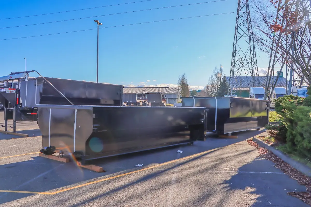 Professional dumpster rental and junk removal service in Clovis